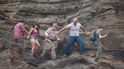 Фильм Путешествие 2: Таинственный остров смотреть онлайн